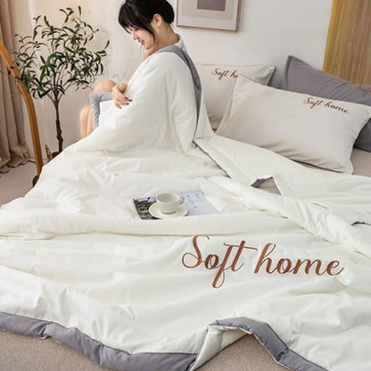 Cooling comforter
