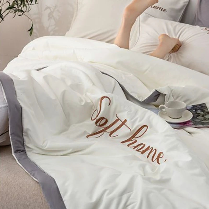 Cooling comforter